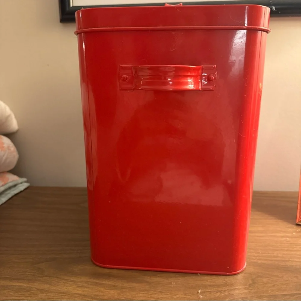 Red Dog Treat Container - Feliz Navidog Rae Dunn